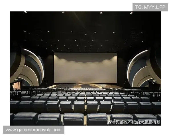 澳门英皇戏院的建筑风格与历史背景介绍，感受文化底蕴